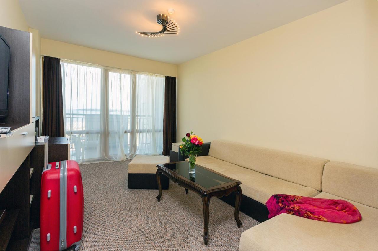 Viand Hotel Slantchev Briag Extérieur photo