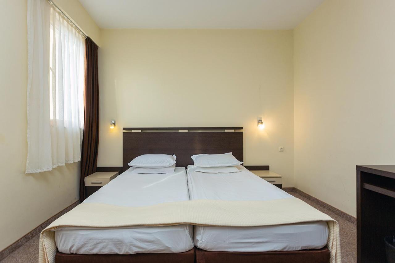 Viand Hotel Slantchev Briag Extérieur photo