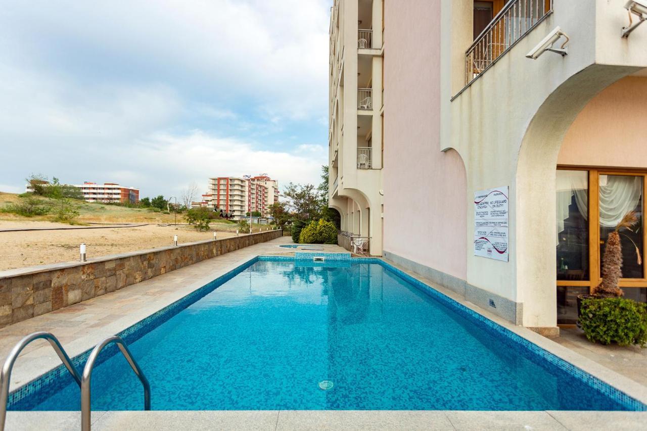 Viand Hotel Slantchev Briag Extérieur photo