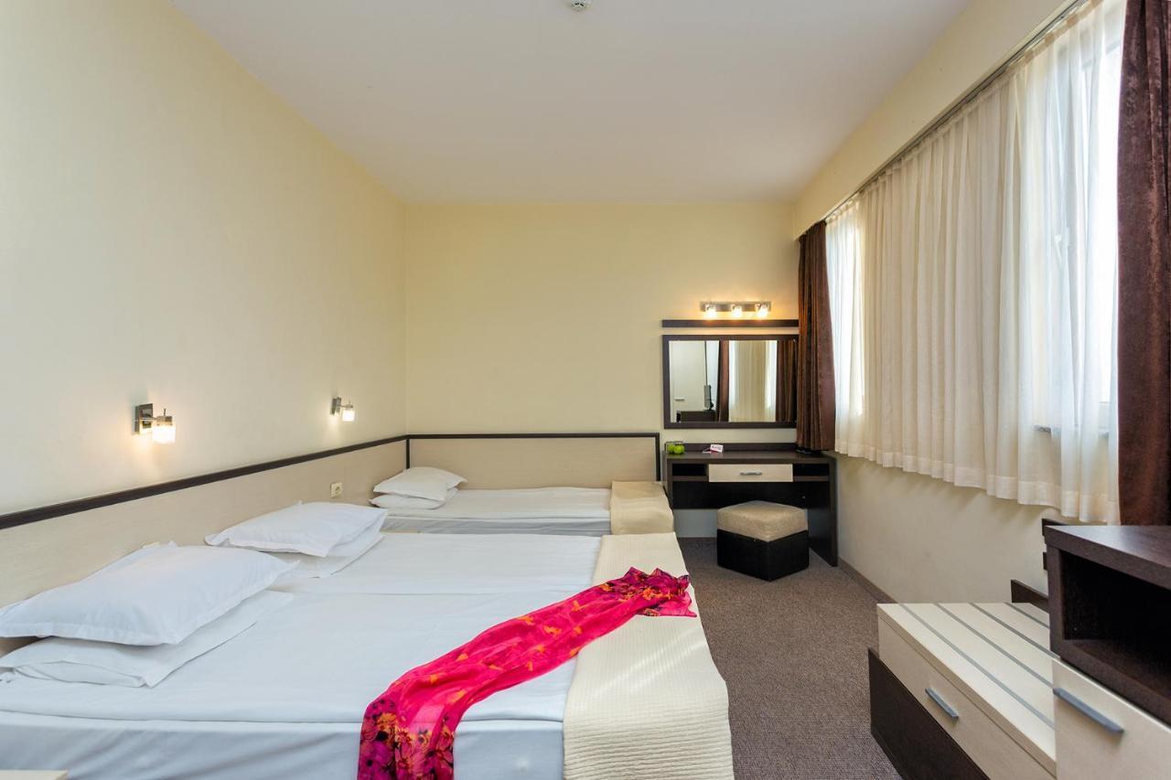 Viand Hotel Slantchev Briag Extérieur photo
