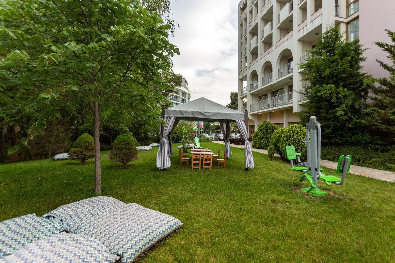 Viand Hotel Slantchev Briag Extérieur photo